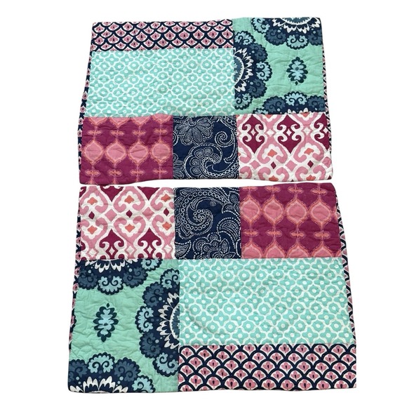 Pottery Barn Teen Patchwork Standard Pillow Shams 2 ‎ Boho 100% Cotton Rare HTF - Picture 2 of 9